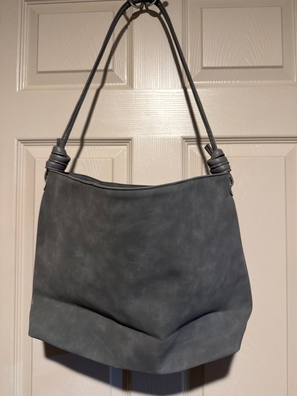 8 OTHER REASONS Betsy Slouch Tote Bag NWT 100% PU Leather